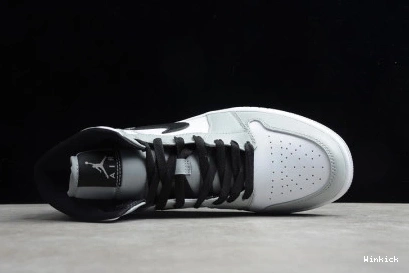 1 GREY SMOKE 554724-092 AIR LIGHT JORDAN MID 1210